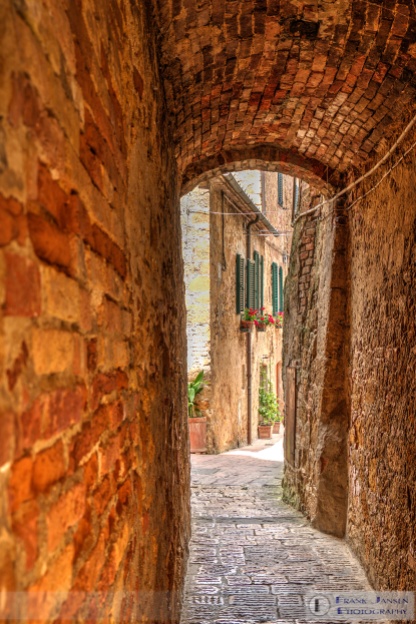 Alleys of Pienza